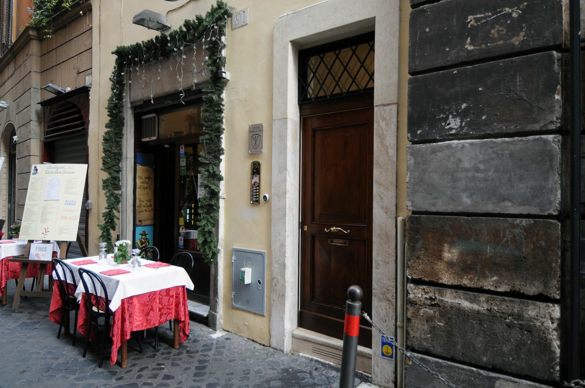 Suite Fontana Di Trevi Rome Buitenkant foto